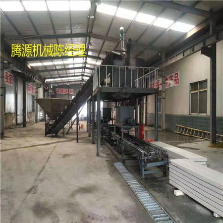 fs免拆復合保溫板設(shè)備生產(chǎn)線 對企業(yè)升級改造和發(fā)展建筑節(jié)能